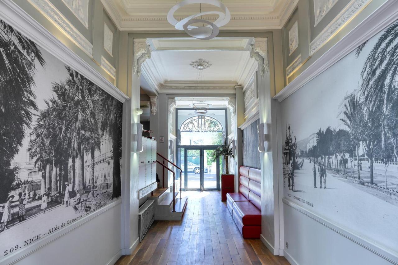 Excelsior Centre By Happyculture Hotel